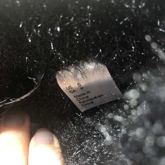 Crop sweater - Picture 2 of 2